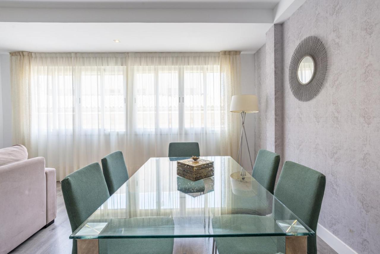 Soho Premium 4 Bedrooms Apartment Málaga Buitenkant foto