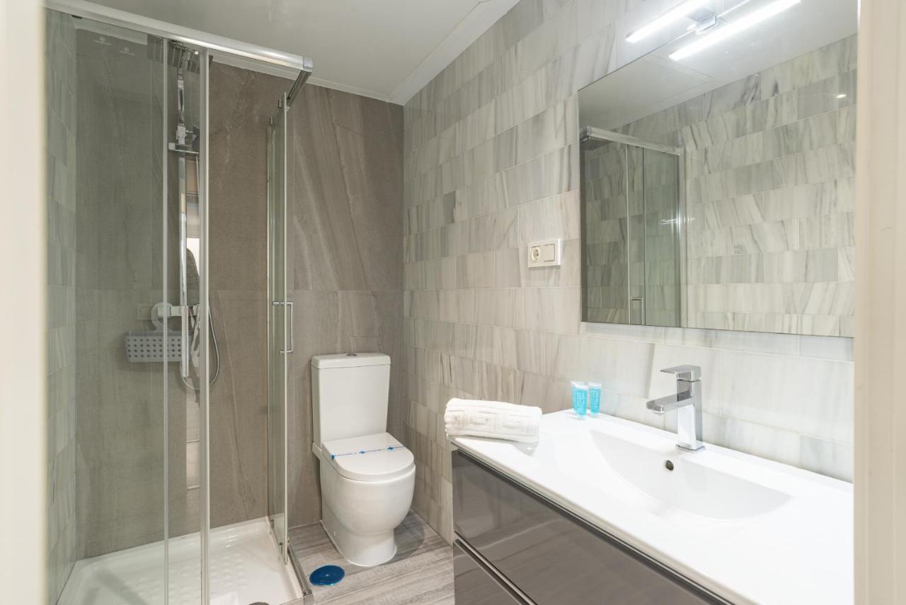 Soho Premium 4 Bedrooms Apartment Málaga Buitenkant foto