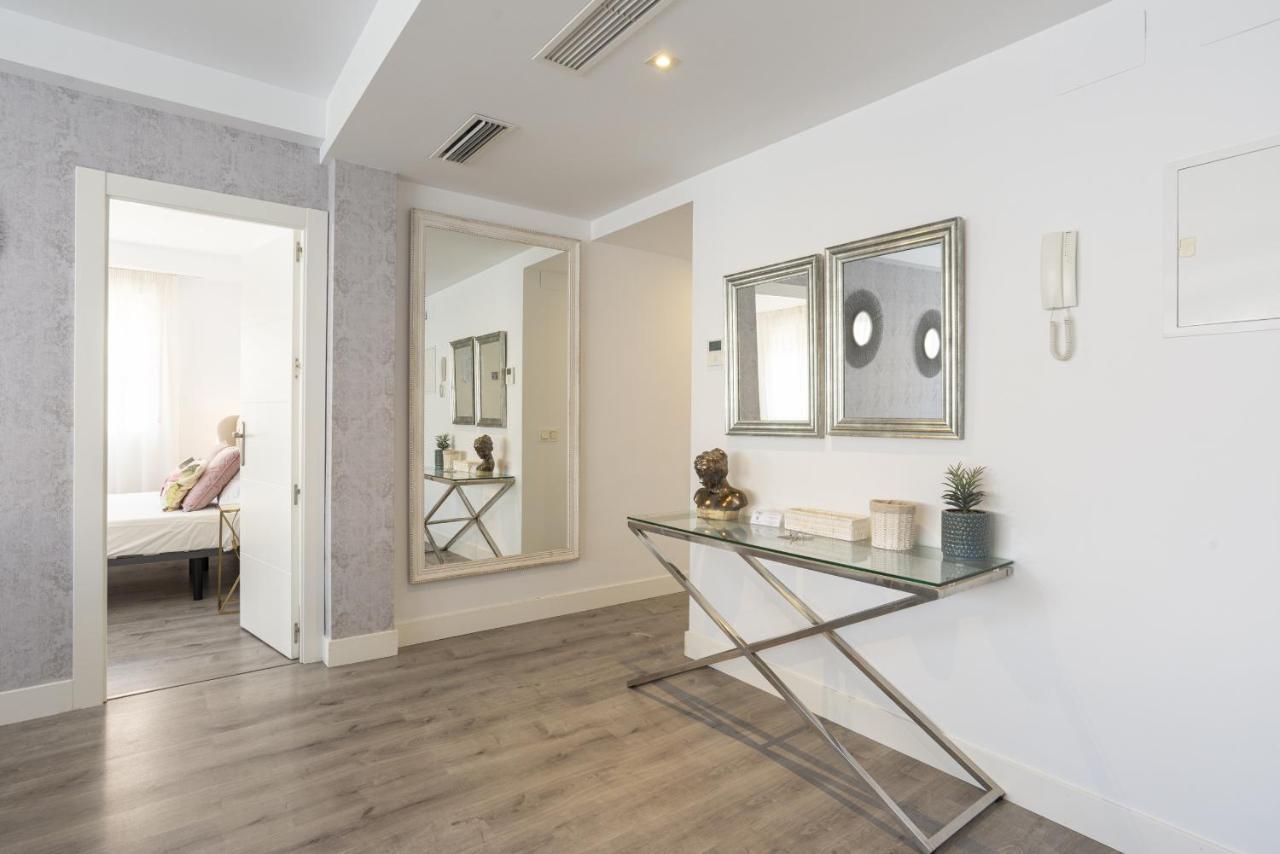 Soho Premium 4 Bedrooms Apartment Málaga Buitenkant foto