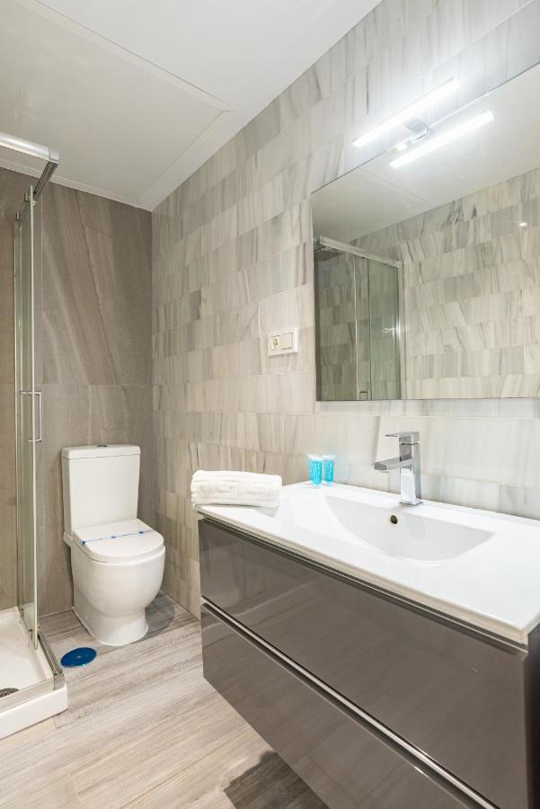 Soho Premium 4 Bedrooms Apartment Málaga Buitenkant foto